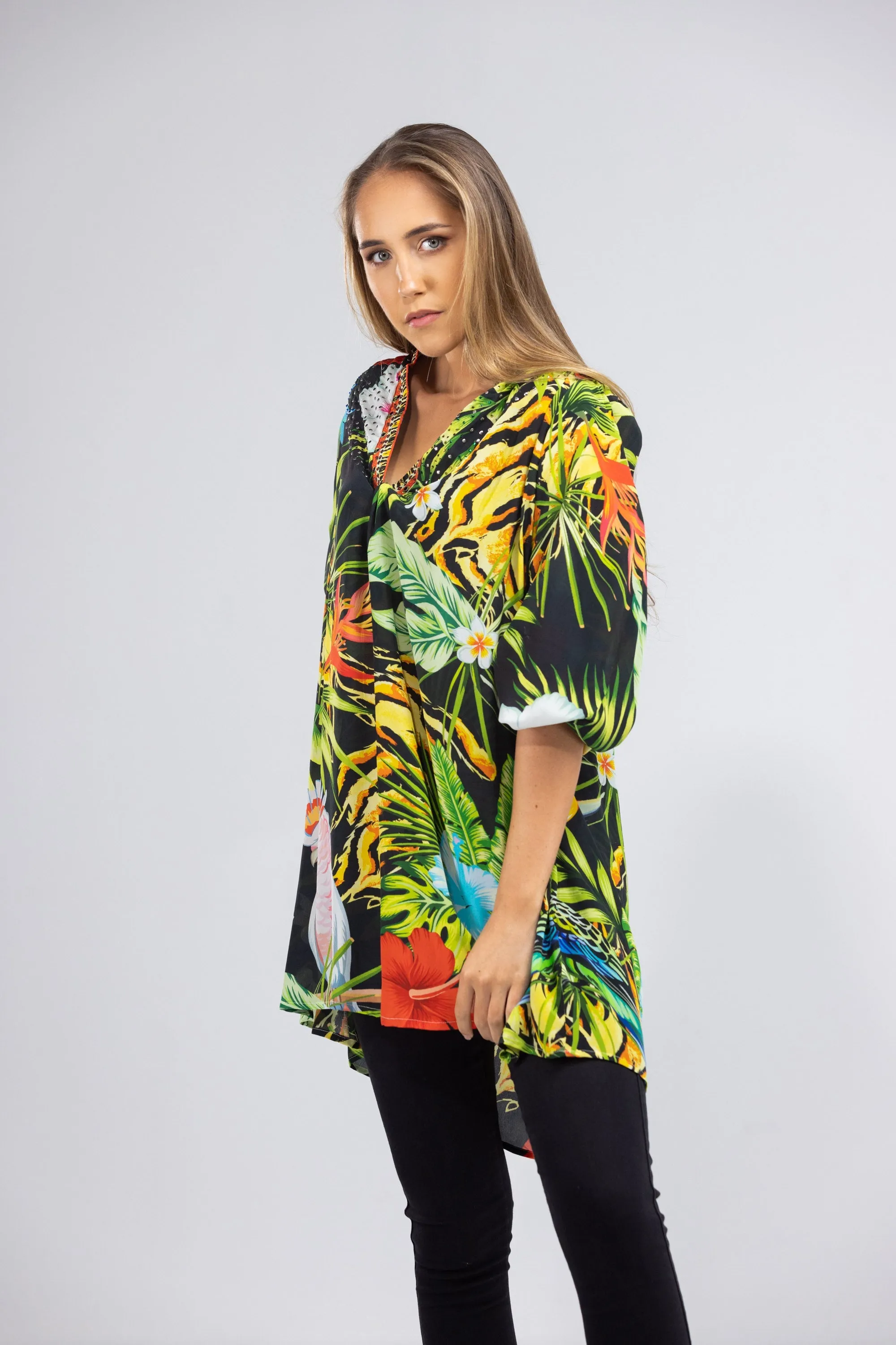 DARWIN - V NECK DRESS