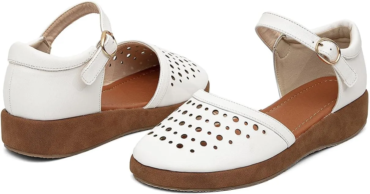 GATUXUS Women's Low Wedge Ankle Strap Buckle Flats Shoes Closed Toe Roman Cage Cusual Flat Sandals