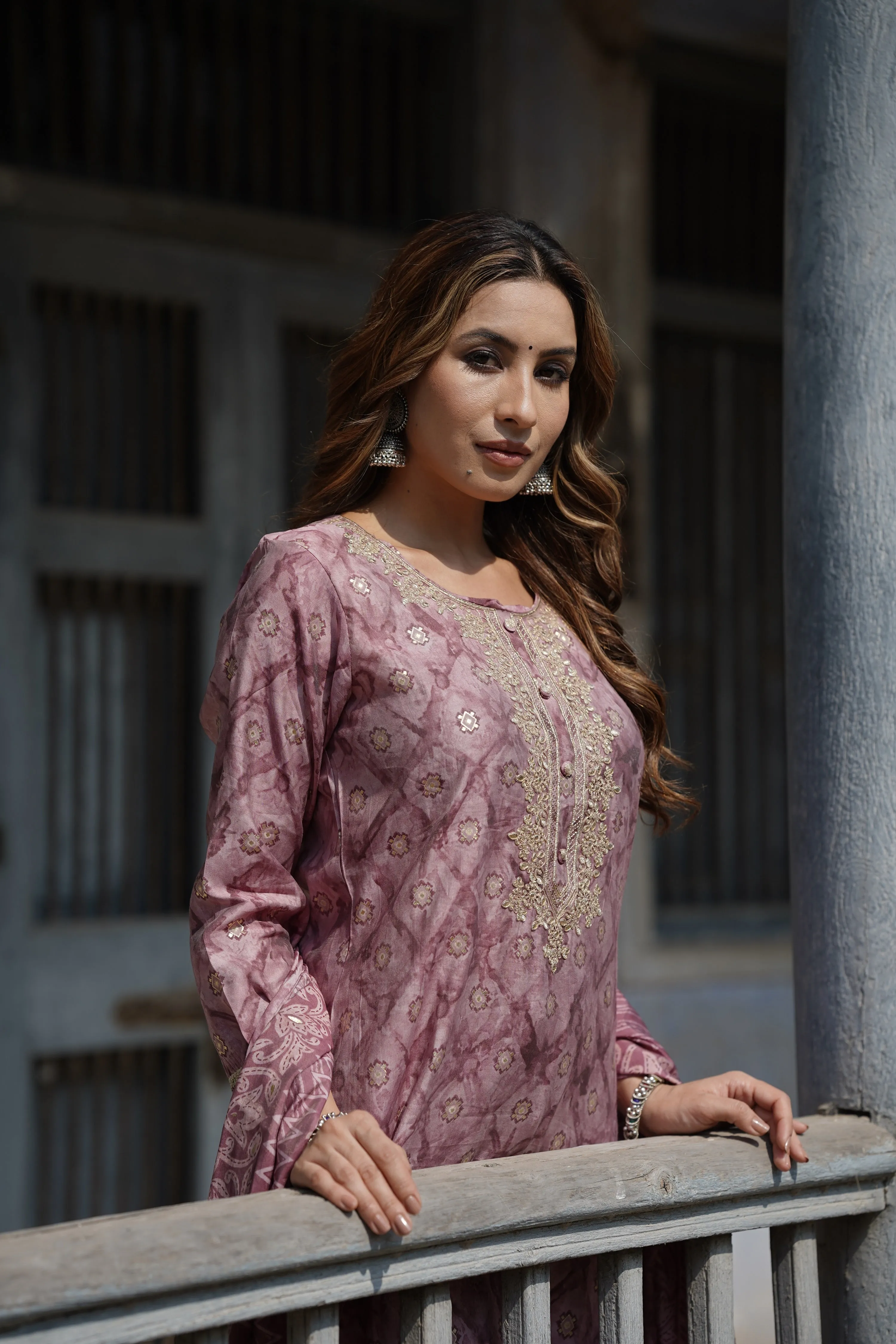 Mauve Silk Blend Ombre Straight Kurta Trousers With Dupatta